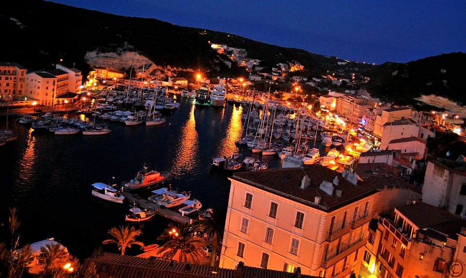 Bonifacio by night 960